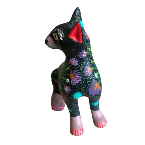 Oaxacan Wood Carving Hand Painted Cat Figurine Signed Jose Olevra Perez - Picture 4 of 8
